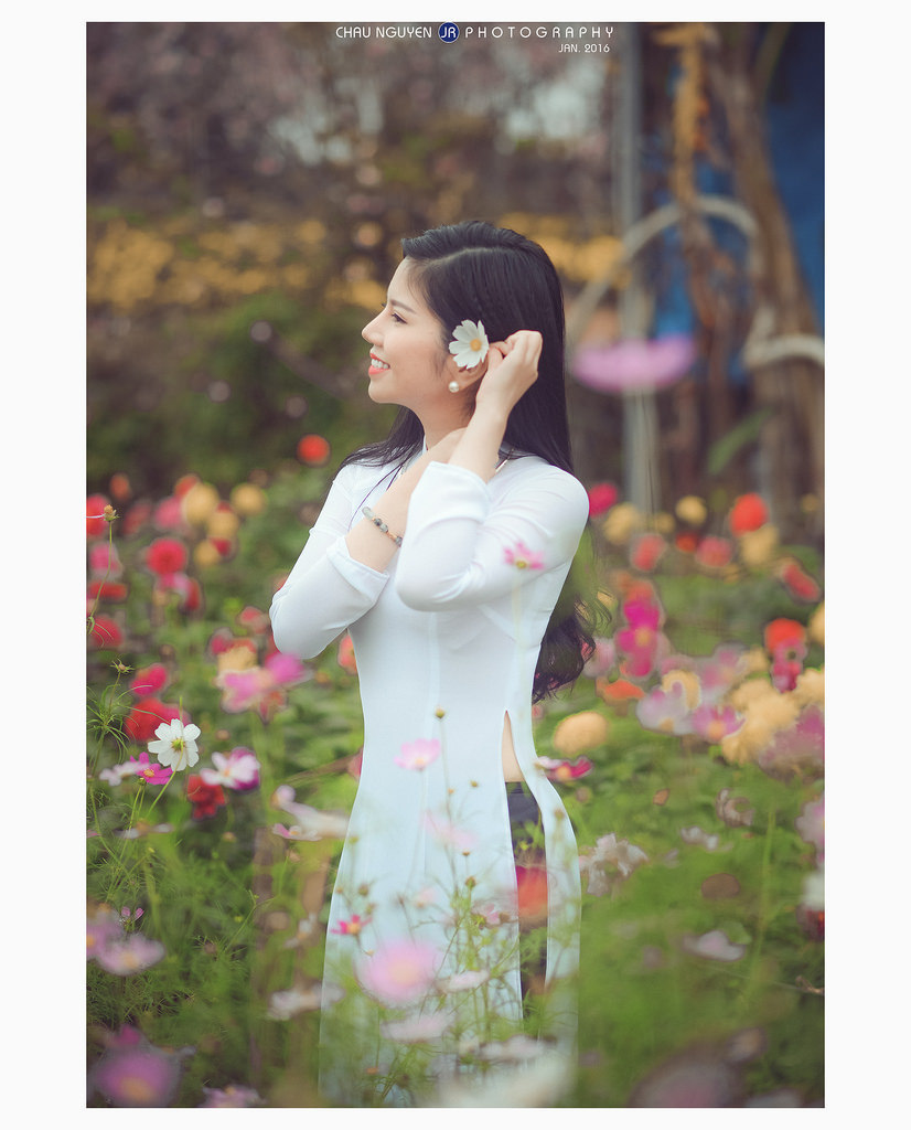 有贺みなほ